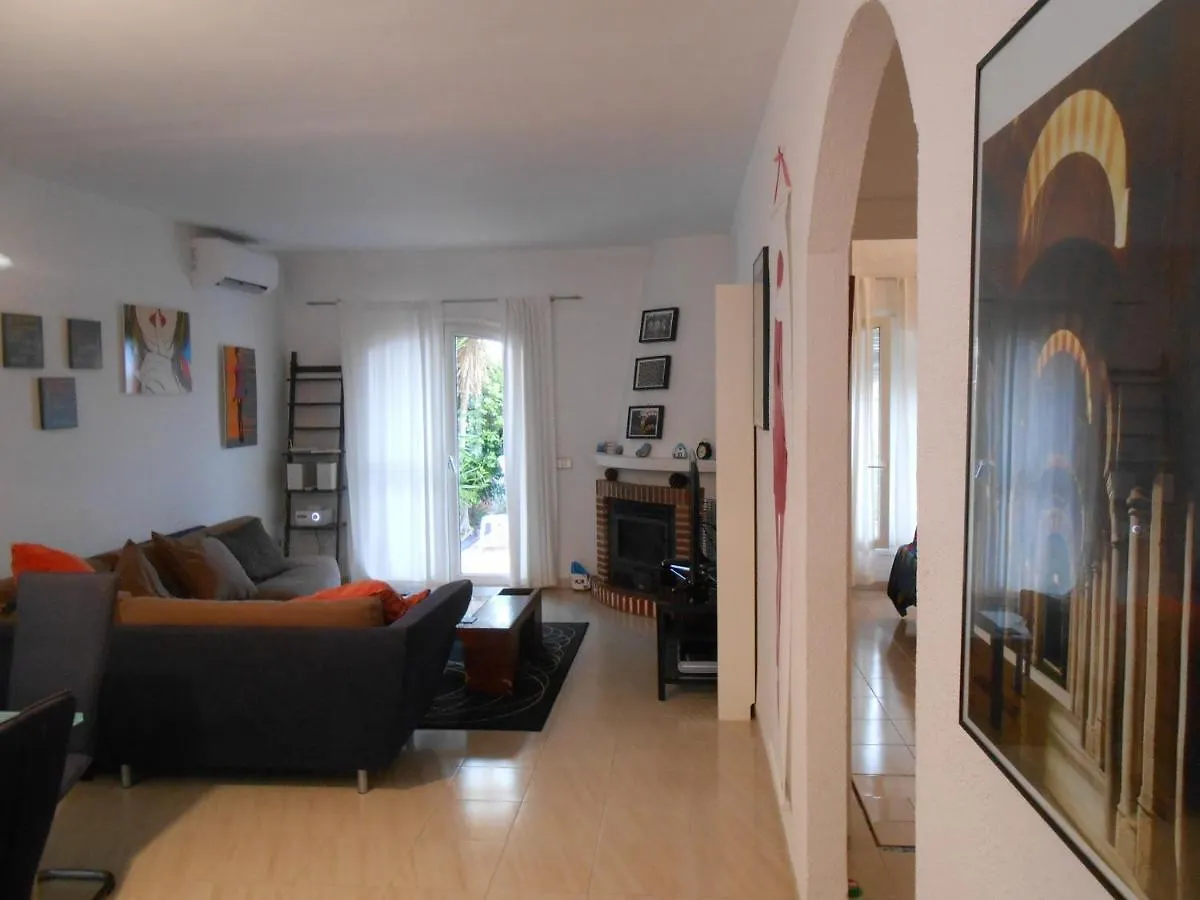 Pueblo Chimenea, Nerja Villa