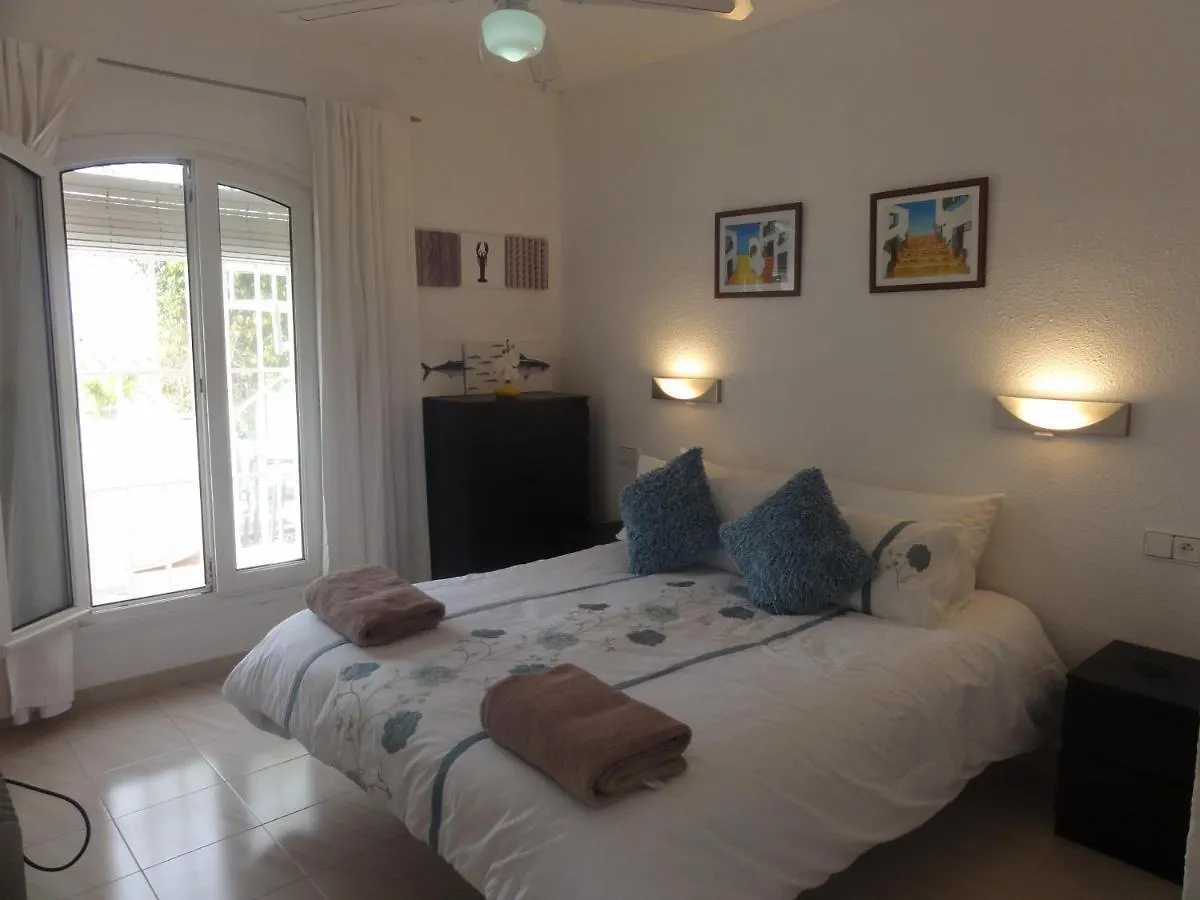 Pueblo Chimenea, Nerja Villa